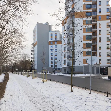 Warsaw-aparts Stegny アパート ワルシャワ